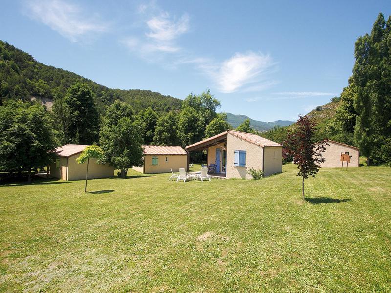 Logis Hotel Le Ceans Orpierre Екстер'єр фото